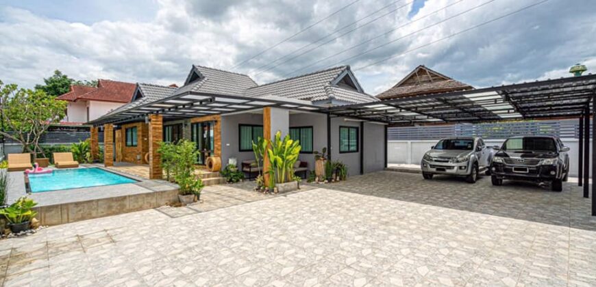 House with private pool near Kad Farang,Satit Chiangmai International School.