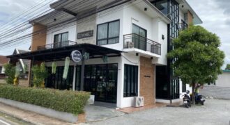 Service Apartment 3 ชั้น พร้อม Cafe ร้านกาแฟ ใกล้สนามบินเชียงใหม่ ต.ป่าแดด อ.เมืองเชียงใหม่