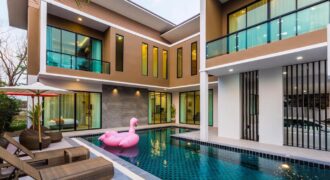 For Sale/Rent Luxury House close to Lotus Ruam Chok, Ruam Chok Market