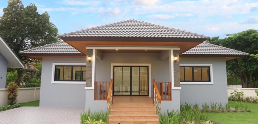 Single storey detached house, located near central festival.