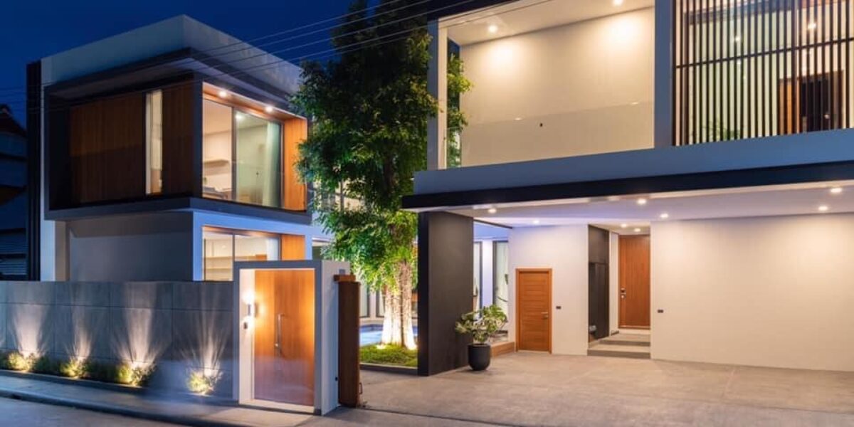 Modern pool villa located on jedyod, near Nimman road.