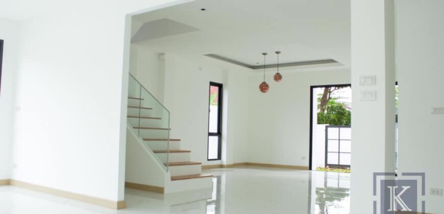 New House, Modern Style with Private Pool, Suthep, Mueang Chiang Mai, Near Chiang Mai University.