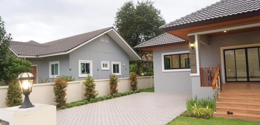 Single storey detached house, located near central festival.