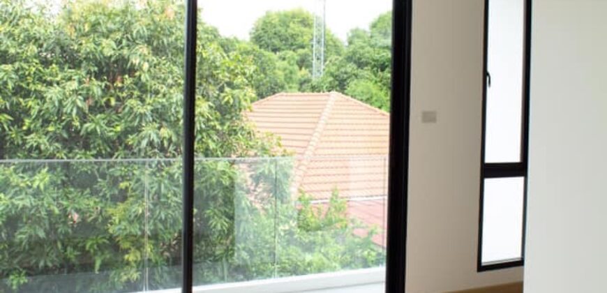 New House, Modern Style with Private Pool, Suthep, Mueang Chiang Mai, Near Chiang Mai University.