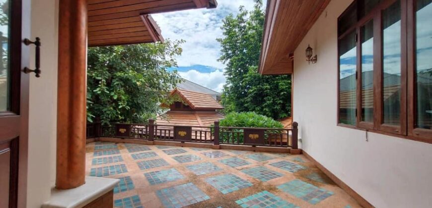 For Sale House Close to Mee Chok Plaza,Ruam Chok Market.15 minutes to Central Festival.