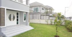 2 storey detached house with big land size, located near central festival.