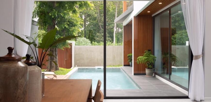 Modern pool villa located on jedyod, near Nimman road.