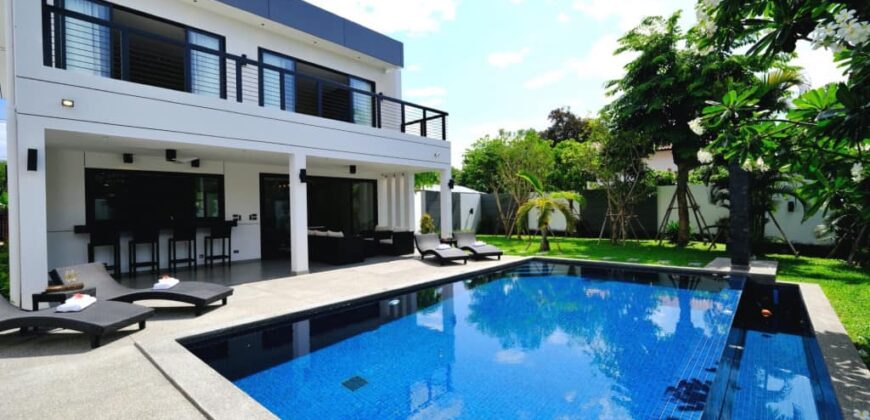 Pool Villa สร้างใหม่ 2 ชั้น ต.สันผักหวาน อ.หางดง ใกล้สนามบินเชียงใหม่ บิ๊กซีแม่เหียะ