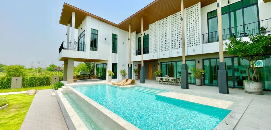 Pool Villa สร้างใหม่ 2 ชั้น วิวภูเขา วิวทุ่งนา บนเนื้อที่เกือบ 1 ไร่ ต.ห้วยทราย อ.แม่ริม จ.เชียงใหม่ ใกล้โรงเรียนนานาชาติเปรม 3 นาที, อบต.ห้วยทราย