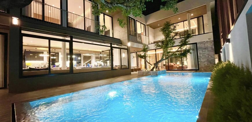 Pool Villa สุดหรู สร้างใหม่ 2 ชั้น สไตล์โมเดิร์น ต.หนองควาย อ.หางดง จ.เชียงใหม่ ใกล้แยกสะเมิง, พืชสวนโลก