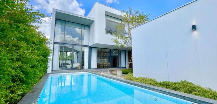 Pool Villa สร้างใหม่ 2 ชั้น สไตล์โมเดิร์น ต.หนองควาย อ.หางดง จ.เชียงใหม่ ใกล้แยกสะเมิง, พืชสวนโลก