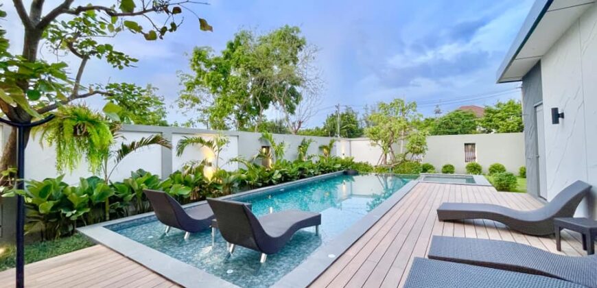 Pool Villa สร้างใหม่ 2 ชั้น ต.ป่าแดด อ.เมืองเชียงใหม่ จ.เชียงใหม่ ใกล้กาดวรุณ, ถนนวงแหวนรอบ 2, สนามบินเชียงใหม่