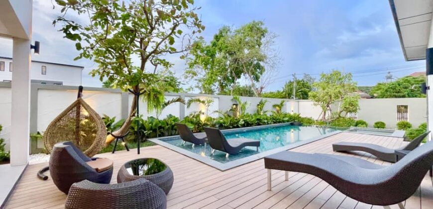 Pool Villa สร้างใหม่ 2 ชั้น ต.ป่าแดด อ.เมืองเชียงใหม่ จ.เชียงใหม่ ใกล้กาดวรุณ, ถนนวงแหวนรอบ 2, สนามบินเชียงใหม่