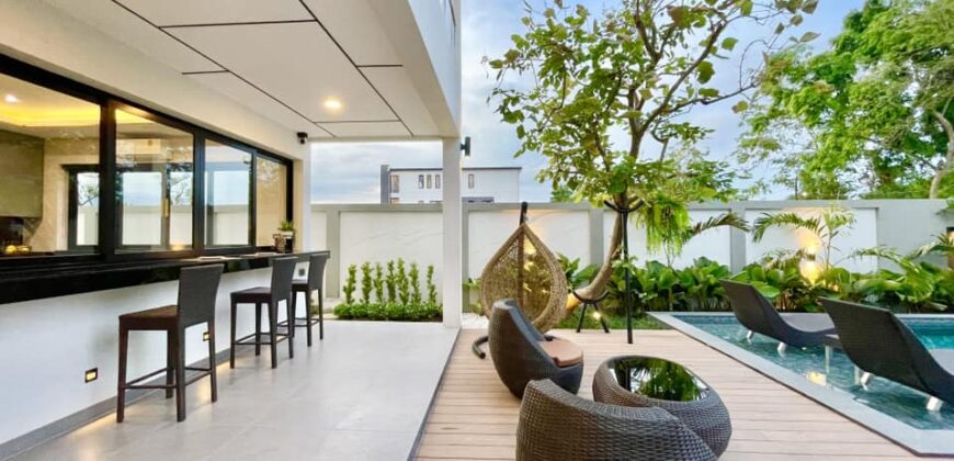 Pool Villa สร้างใหม่ 2 ชั้น ต.ป่าแดด อ.เมืองเชียงใหม่ จ.เชียงใหม่ ใกล้กาดวรุณ, ถนนวงแหวนรอบ 2, สนามบินเชียงใหม่