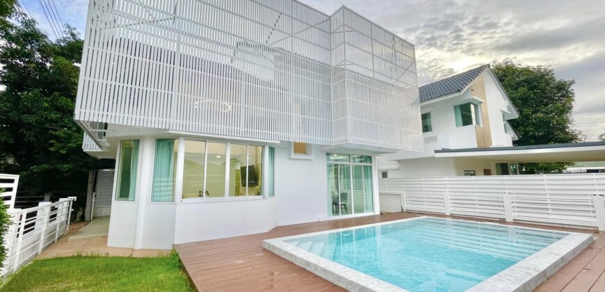 Pool Villa รีโนเวทใหม่ 2 ชั้น ต.สันผักหวาน อ.หางดง จ.เชียงใหม่ ใกล้ถนนวงแหวนรอบ 3, แยกสะเมิง, บ้านป่าตาล, 7-11 เพียง 1 กม.