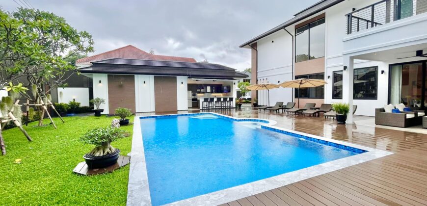 Pool Villa สร้างใหม่ 2 ชั้น ต.ช้างเผือก อ.เมืองเชียงใหม่ จ. เชียงใหม่ ใกล้มหาวิทยาลัยเชียงใหม่, เจ็ดยอดพลาซ่า, Maya Shopping Mall